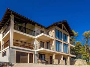 Awesome Apartment in Rakovica With 1 Bedrooms, Wifi and Outdoor Swimming Pool