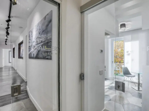 Gallery Suite