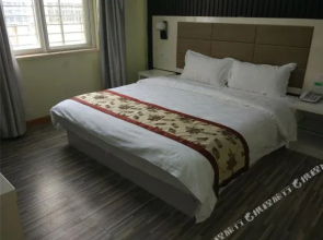 Yaletting imperial city hotel