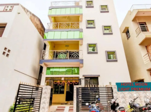 Goroomgo Moonlight Premium Bhubaneswar