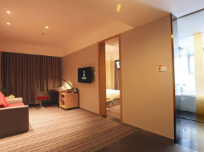 Tianjin U Hotel