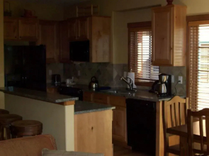 Clearwater Townhome 86 2 Br Cabin by RedAwning