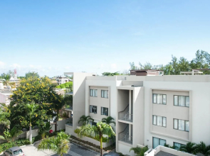 Element Bay Luxury Beach Apartments