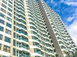 Angela House Ha Long Bay View