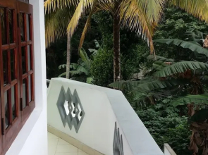Village Villa Home Stay
