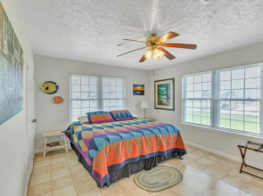 Alsup House In Jamaica Beach 3 Bedroom Home by RedAwning
