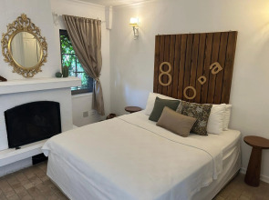 8 Oda Boutique Homes