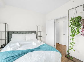 The Iris DT Condo with AC in Mission