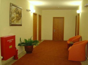 Elysee Hotel