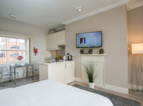 St. Stephen's Green Apartments