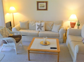 96 Eaton - 2 Bedroom Condo