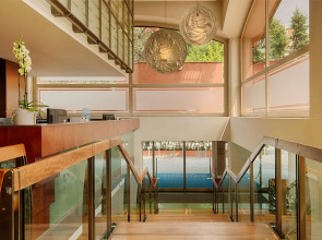 Отель NH Milano 2