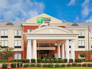 Holiday Inn Express Hotel & Suites Tupelo by IHG