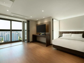 The Hotel Sokcho by Best Western Signature Collection