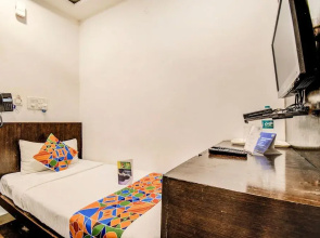 FabHotel Scarlet