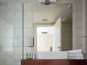 Civitel Attik Rooms & Suites