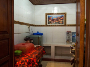 Mira Family Homestay