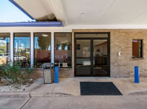 Motel 6 Freeport, TX