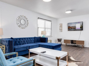 9 BRs Comprised of 2 Suites by Domio