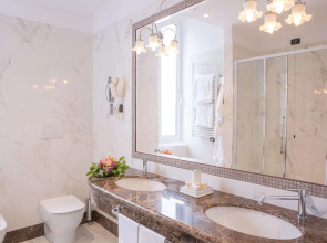 Bristol Palace Hotel