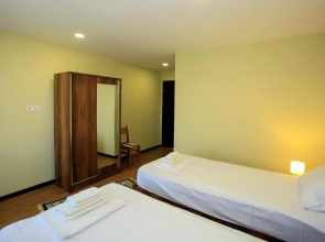 Bucha`s Guest House & Wine Cellar