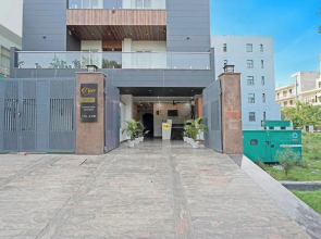 Fabhotel Grand Olive I