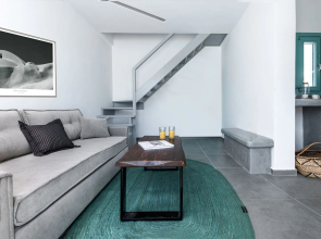 Santa Irina Sunny Loft Suites