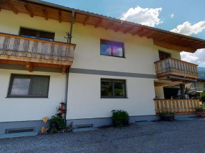 Pleasant Apartment in Stumm With Garden