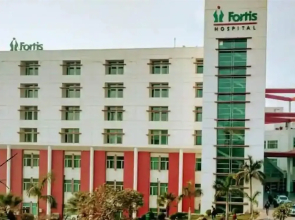 Lime Tree Hotel & One BHK Serviced Apartment - Noida Sector 50 Metro
