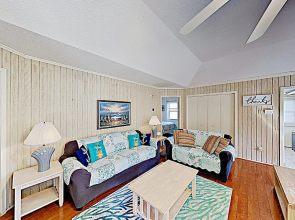 Strayhorse 203 - 2 Br Cottage