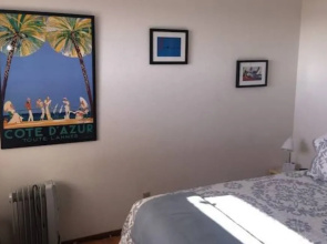 Albany Hill Apartment