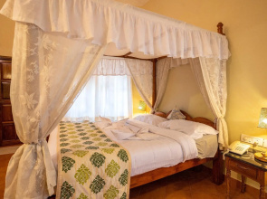Leoney Resort