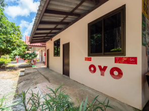 OYO 1108 Lung Chaloem Bangalow