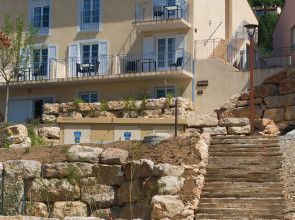 Comfortable studio with dishwasher in the middle of Provence