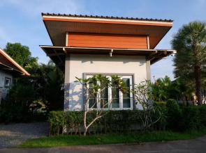Lamphurai Riverside Resort and Spa