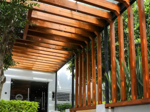 Zimmer Suites