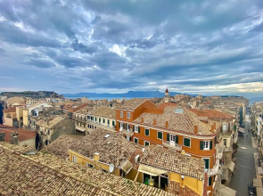 Ninos Luxury Apartment