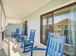 Wildwood Vacation Rental - Walk to the Beach!