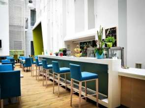 Atrium Fashion Hotel