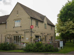 The Churchill Court