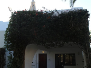 Luxury Villa Gaivota with 2 Balconies