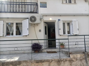 Cozy Studio Apartment near Panathenaic Stadium