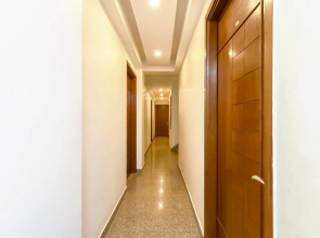 OYO Flagship 73119 Hotel Eagle Restaurant & Lodging
