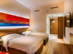 Отель Citymax Al Barsha at the Mall