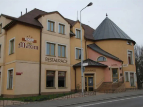 Family hotel Maxim