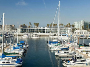 Marina del Rey Hotel