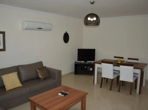 Park Apartment by Turkish Lettings