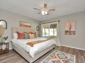 4 BR Luxury Home in Friendswood