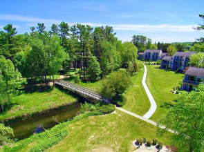 The Shores Cozy Lakeside Condo Unit 5705