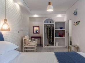 APOLLON by Akroploro